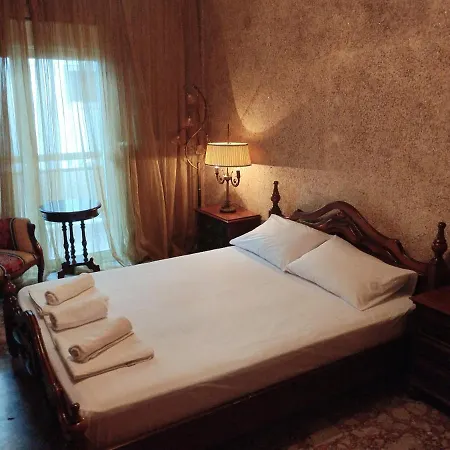 Apartment Anestia Family House