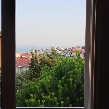 Διαμέρισμα Anestia Family House *